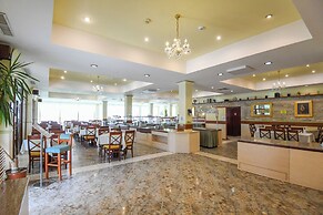 Complex Modern Mamaia All Inclusive