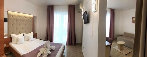 Complex Modern Mamaia All Inclusive