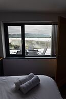 Pierside Apartments Deluxe Accommodation