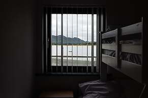 Pierside Apartments Deluxe Accommodation