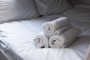 Pierside Apartments Deluxe Accommodation