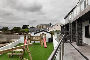 Pierside Apartments Deluxe Accommodation