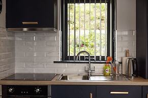 Pierside Apartments Deluxe Accommodation