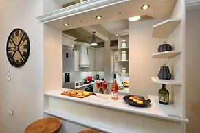 Regina's Downtown Apartment Corfuescapes