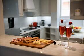 Regina's Downtown Apartment Corfuescapes