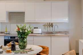 Your Apartment - Redland Place