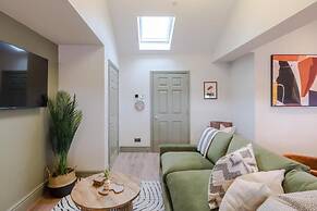 Your Apartment - Redland Place