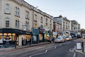 Your Apartment - Redland Place