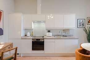 Your Apartment - Redland Place