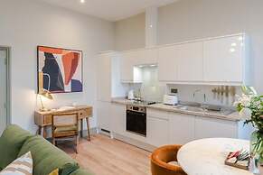 Your Apartment - Redland Place