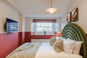 Your Apartment - Redland Place