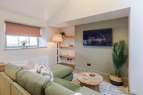 Your Apartment - Redland Place