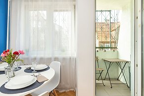 Apartment With Balcony by Renters