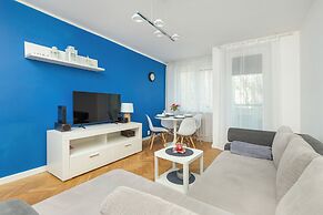 Apartment With Balcony by Renters