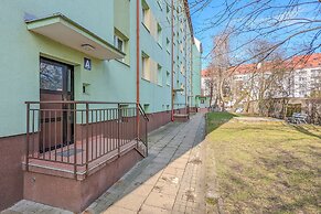 Apartment With Balcony by Renters