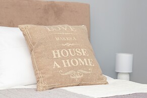 Apartment With Balcony by Renters