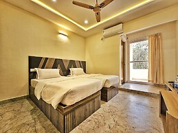 Hotel Aaryan Comforts