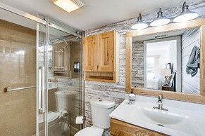 Regatta Bay Condo w/ Balcony + Water Views!