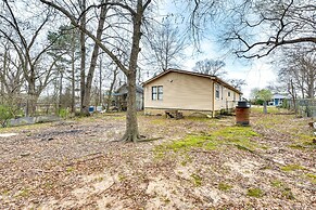 Charming El Dorado Retreat Near Main Street!