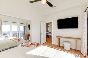 Hot Tub & Panoramic Mtn Views: Pine Retreat!