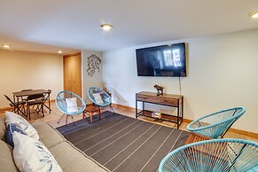 3 Mi to Lake Michigan: Lakefront Portage Home!