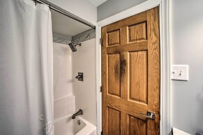 3 Mi to Lake Michigan: Lakefront Portage Home!