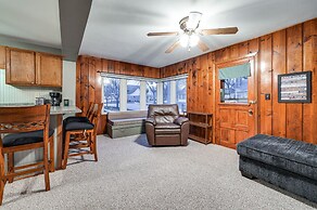Clear Lake Vacation Rental: Walk to City Beach!