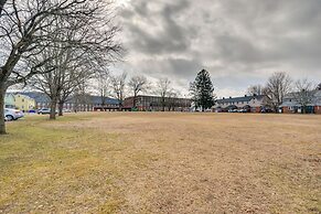 Easthampton Vacation Rental - Walk to Breweries!