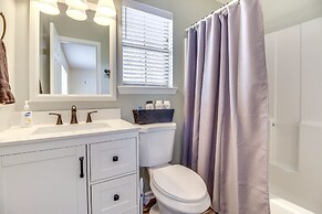 Charming Hinesville Home < 6 Mi to Fort Stewart