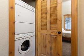 6533 Settlers Creek 3 Bedroom Townhouse by RedAwning