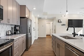 Surf's Up 2 Bedroom Condo