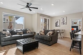 Surf's Up 2 Bedroom Condo