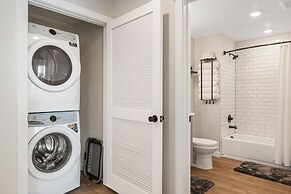 Surf's Up 2 Bedroom Condo