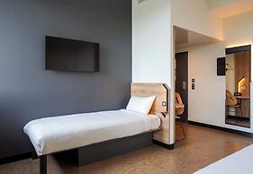 B&B HOTEL Paris Porte d'Orléans