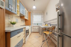 Apartment With Balcony for 2 by Renters