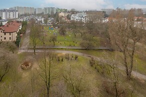 Apartment With Balcony for 2 by Renters