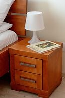 Spacious Apartment Poznań by Renters