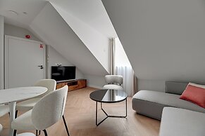Retro Boutique Apartments by Dom & House