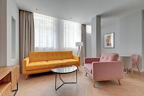 Retro Boutique Apartments by Dom & House