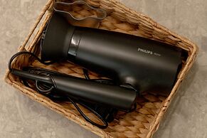 Bright Apartment Poznań by Renters