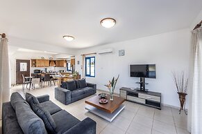 Diana Seaside Villas
