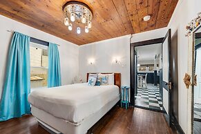 Pearl in Paradise by 3rd Coast Getaways