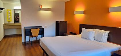 Super 8 by Wyndham Kannapolis