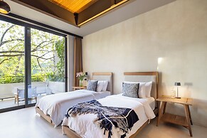 QUIN Surf Residence Nosara