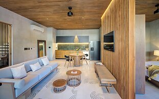 QUIN Surf Residence Nosara