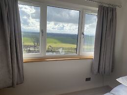 The Annex at Meeks Park Immaculate 2 bed