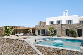 Lovely 6-bed Villa in Mykonos Fleur de Sel