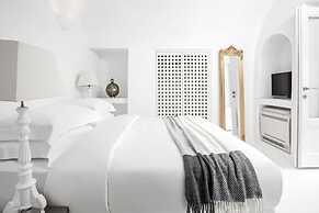 Immaculate 5-bed With Pool - Villa Eros Sea