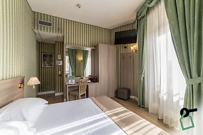 HOTIDAY Room Collection - Roma Porta Pia