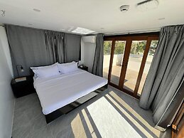 The Pacific Coast Suites